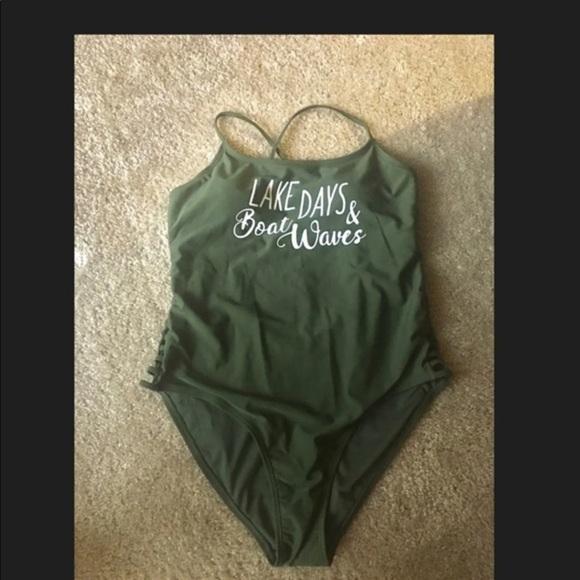 NWT Lake Days Boat Waves Bathing Suit - Picture 4 of 5